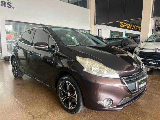 PEUGEOT 208 1.6 GRIFFE 16V FLEX 4P AUTOMÁTICO